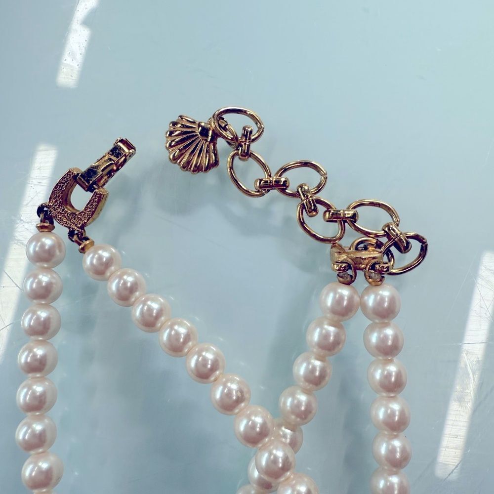 Vintage Richelieu Faux Pearl Rhinestone Necklace 18 inches - Picture 3 of 9
